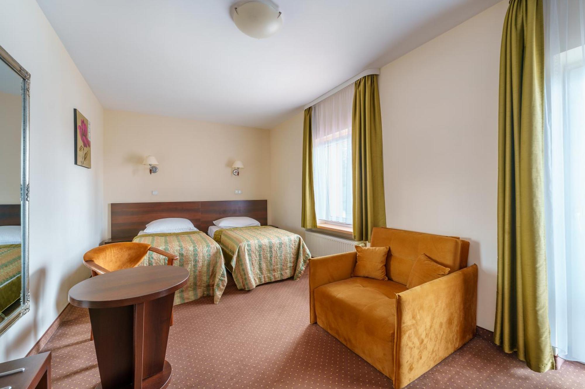 Pod Szrenica Aparthotel 3*